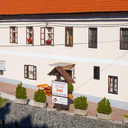 Apartma Na Starem Placu Idrija Eksteriør billede